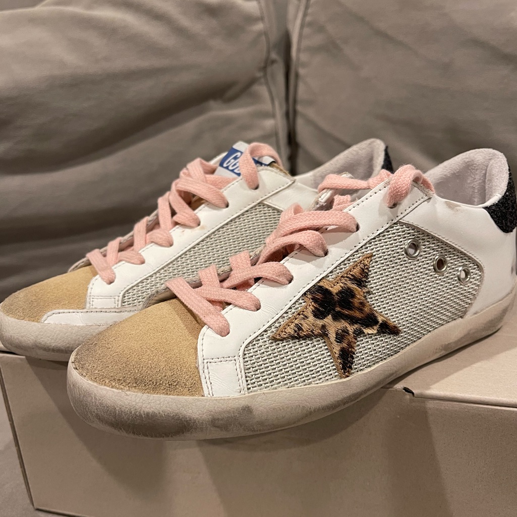 Golden Goose Superstars Size 37